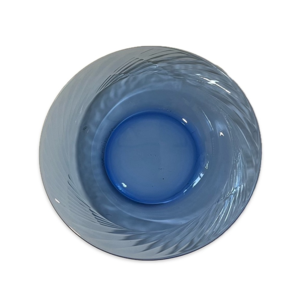 Vintage Cobalt Blue Pyrex Swirl 7-1/2" bowl